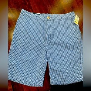 Brand new, with tags Vineyard Vines seersucker Breaker shorts